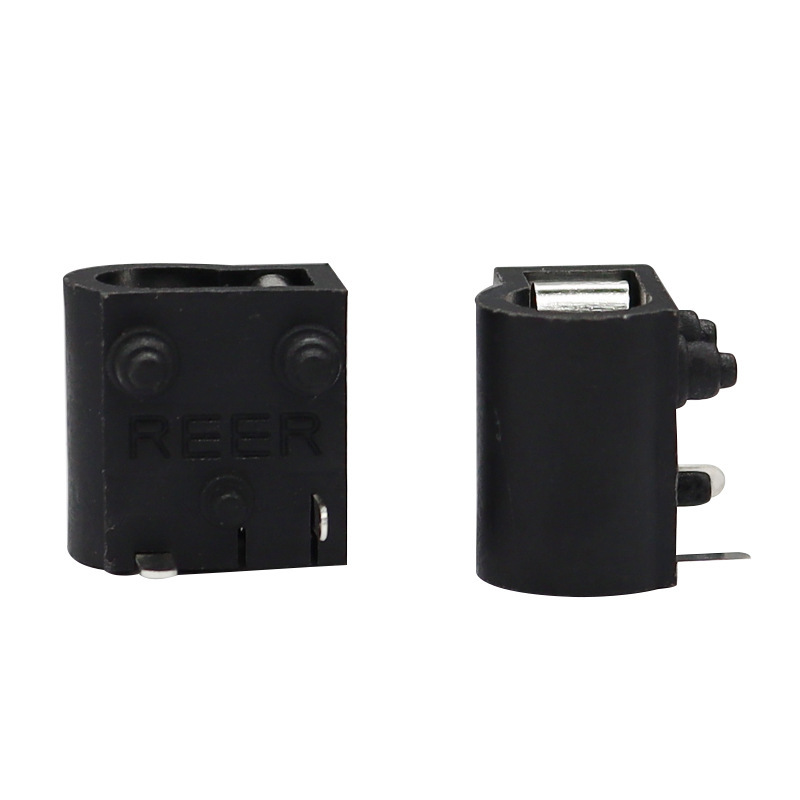 DC Socket DC-0004a, kleiner Haushaltsgeräte -Sockel für Wasserreiniger, zwei-Ladungssteck Oberflächenhalterung mit Stiftsäule mit Positionierungssäule